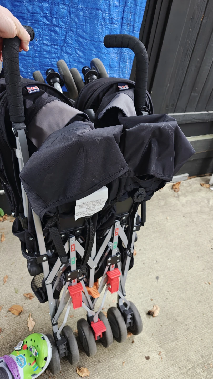 Maclaren Twin Triumph Stroller
