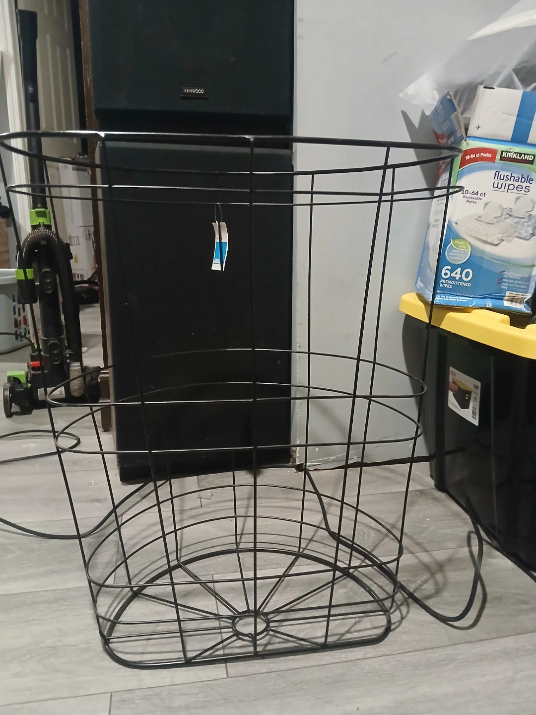 Room Essentials Black Wire Hamper - photo 3