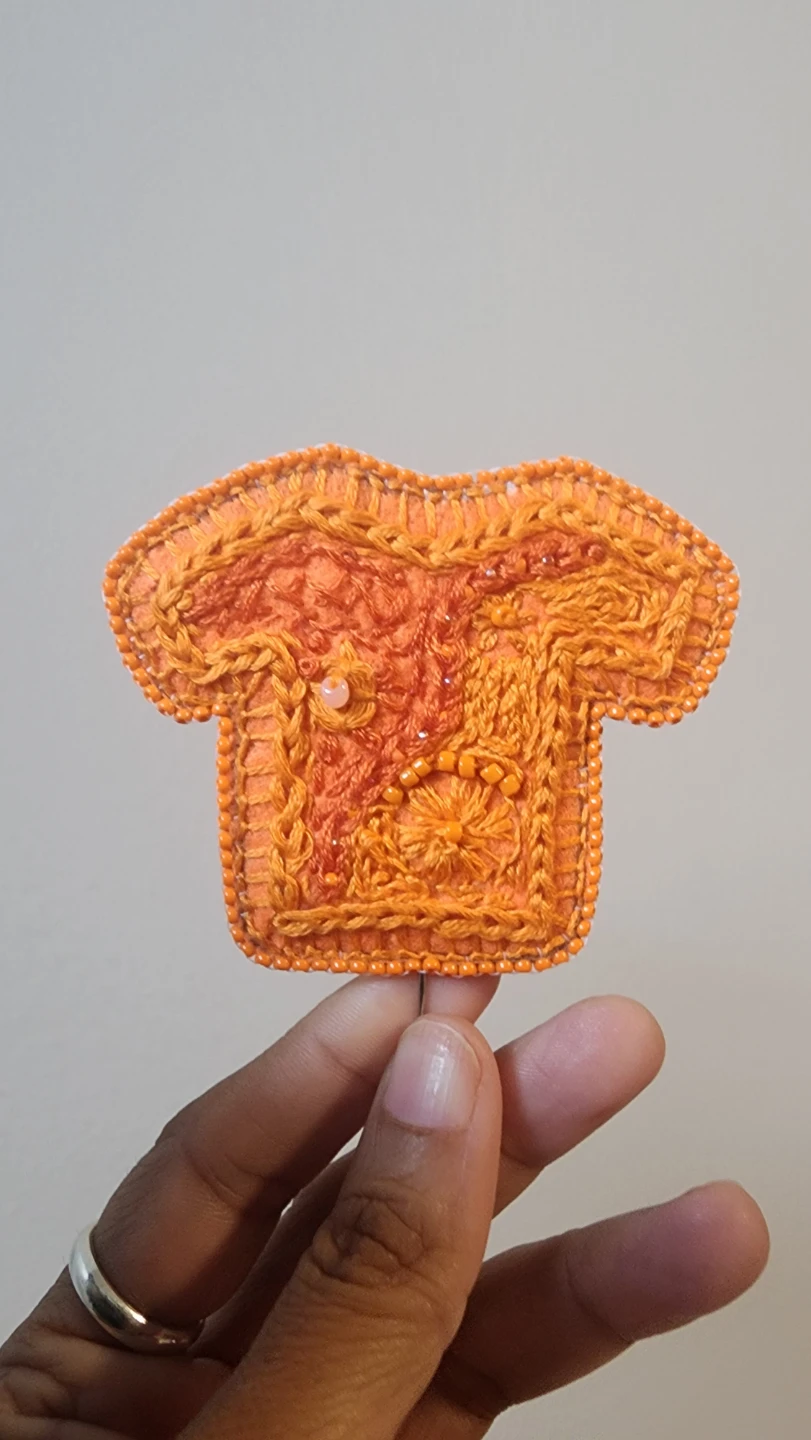 Orange shirt day brooch - photo 4
