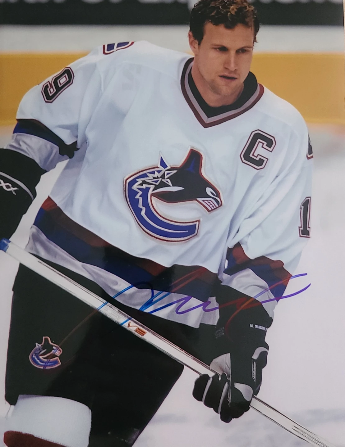 Vancouver Canucks Autographed 8x10 Photos & Pucks With COA'S