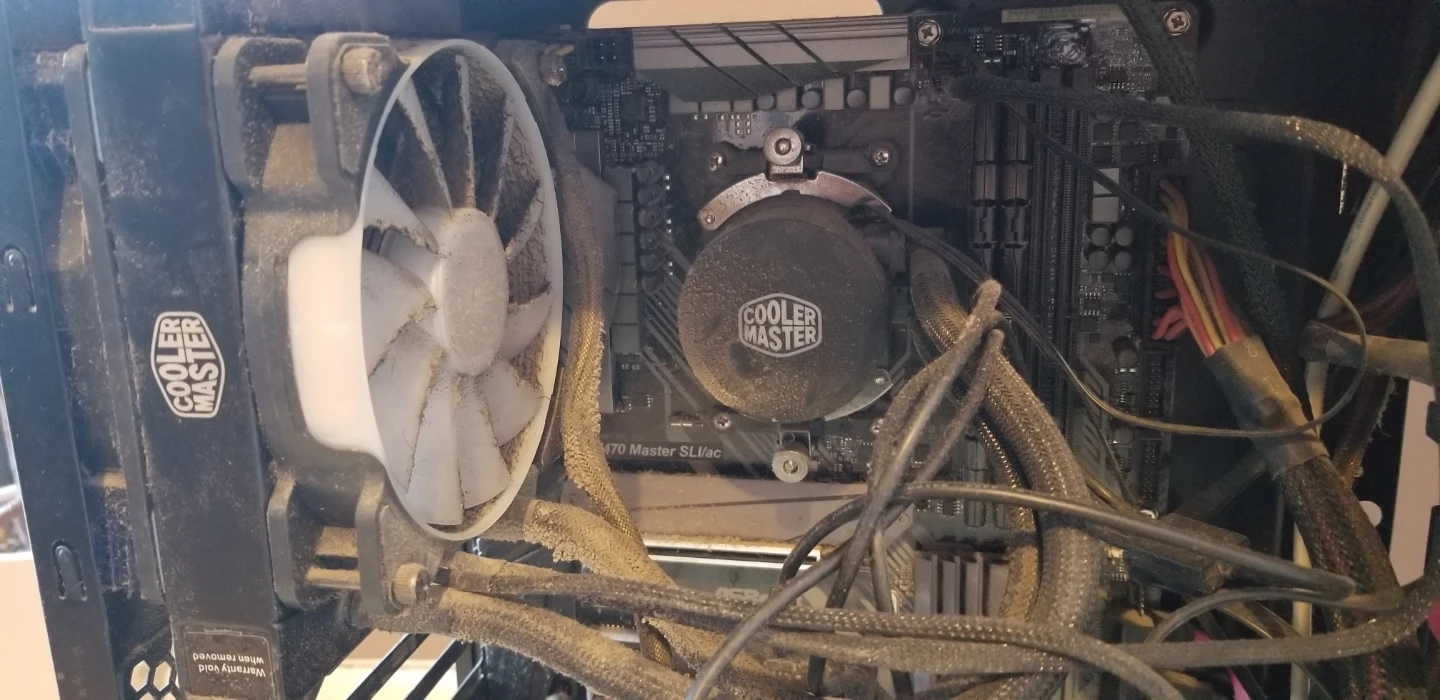 Thermaltake PC Case with Sapphire Nitro GPU - photo 5