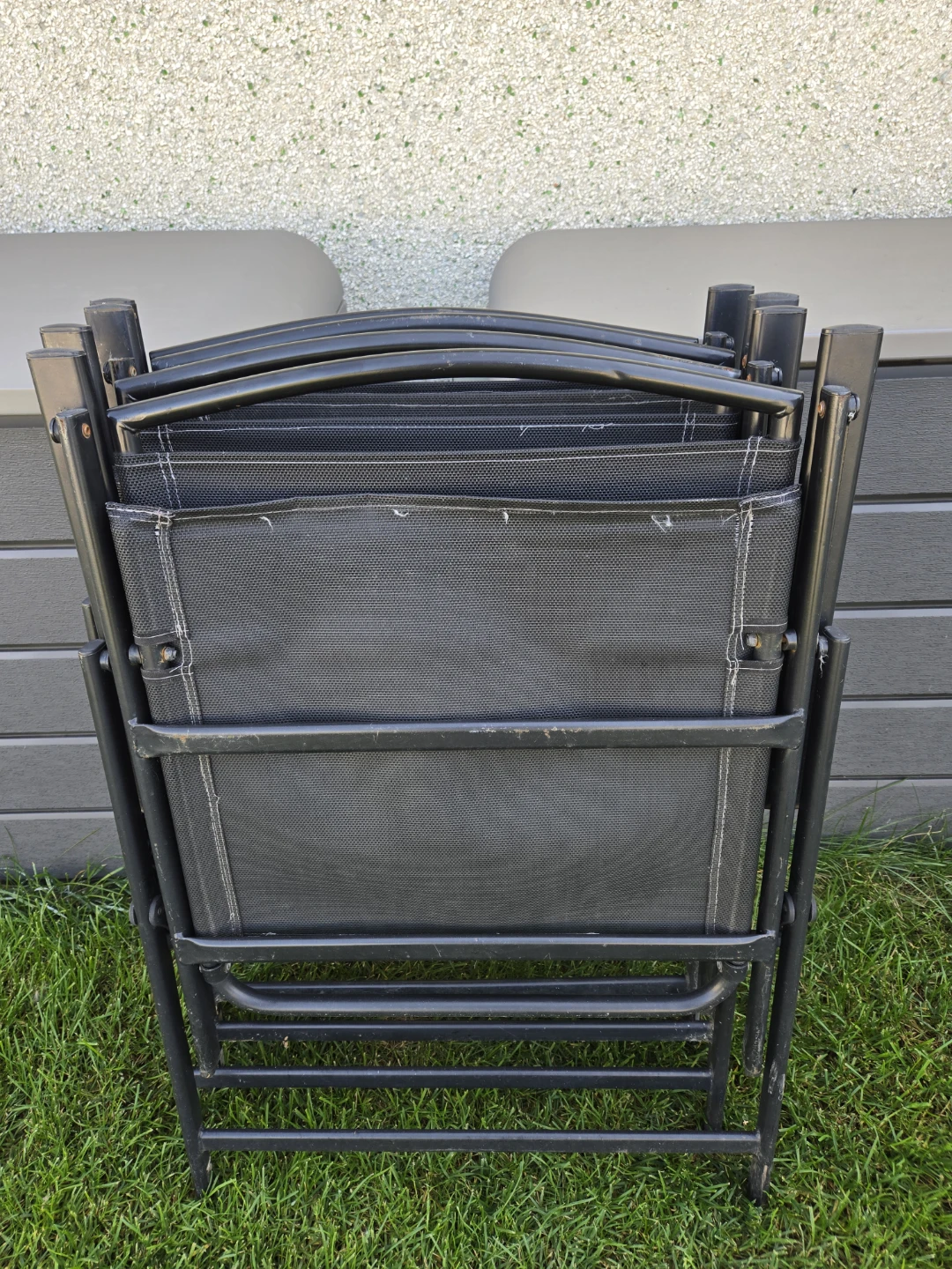 Patio/Deck Table & Chairs - photo 4