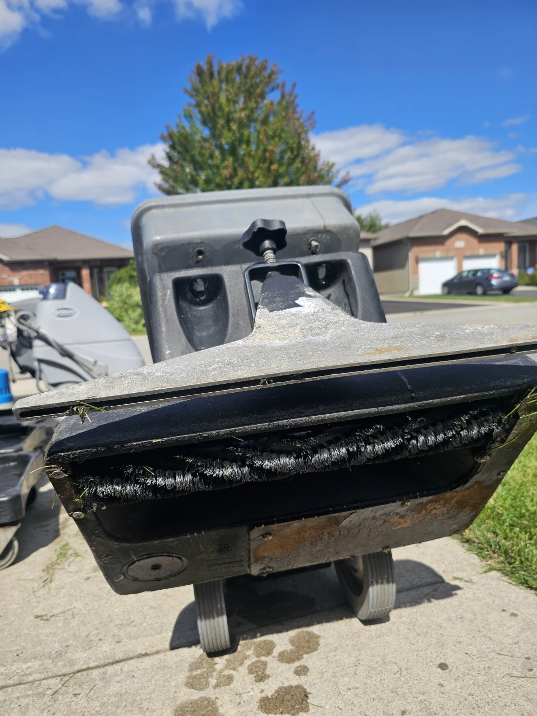 Commercial Carpet Cleaner