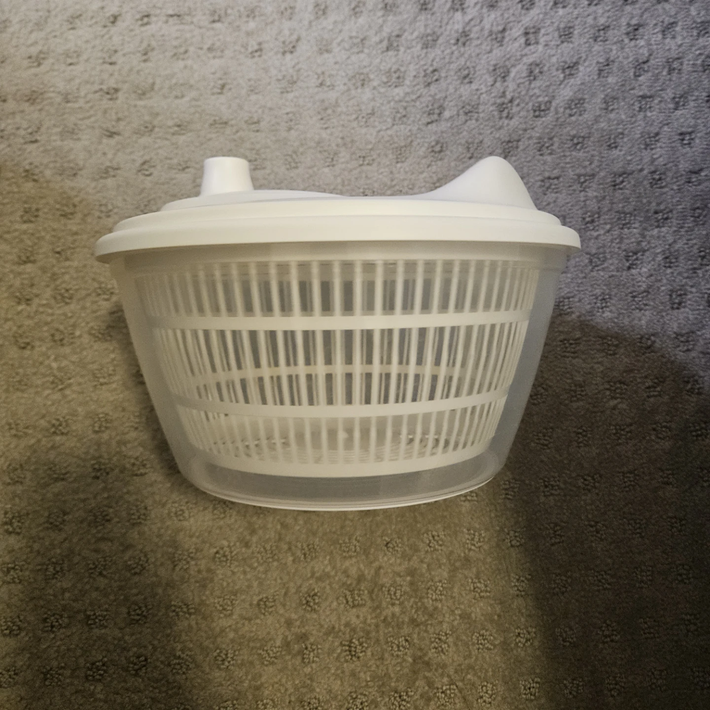 White Salad Spinner