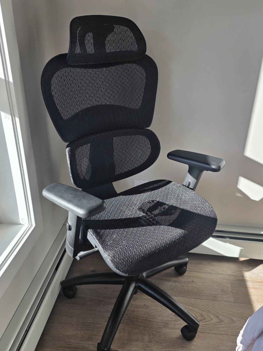 Black Ergonomic Mesh Office Chair