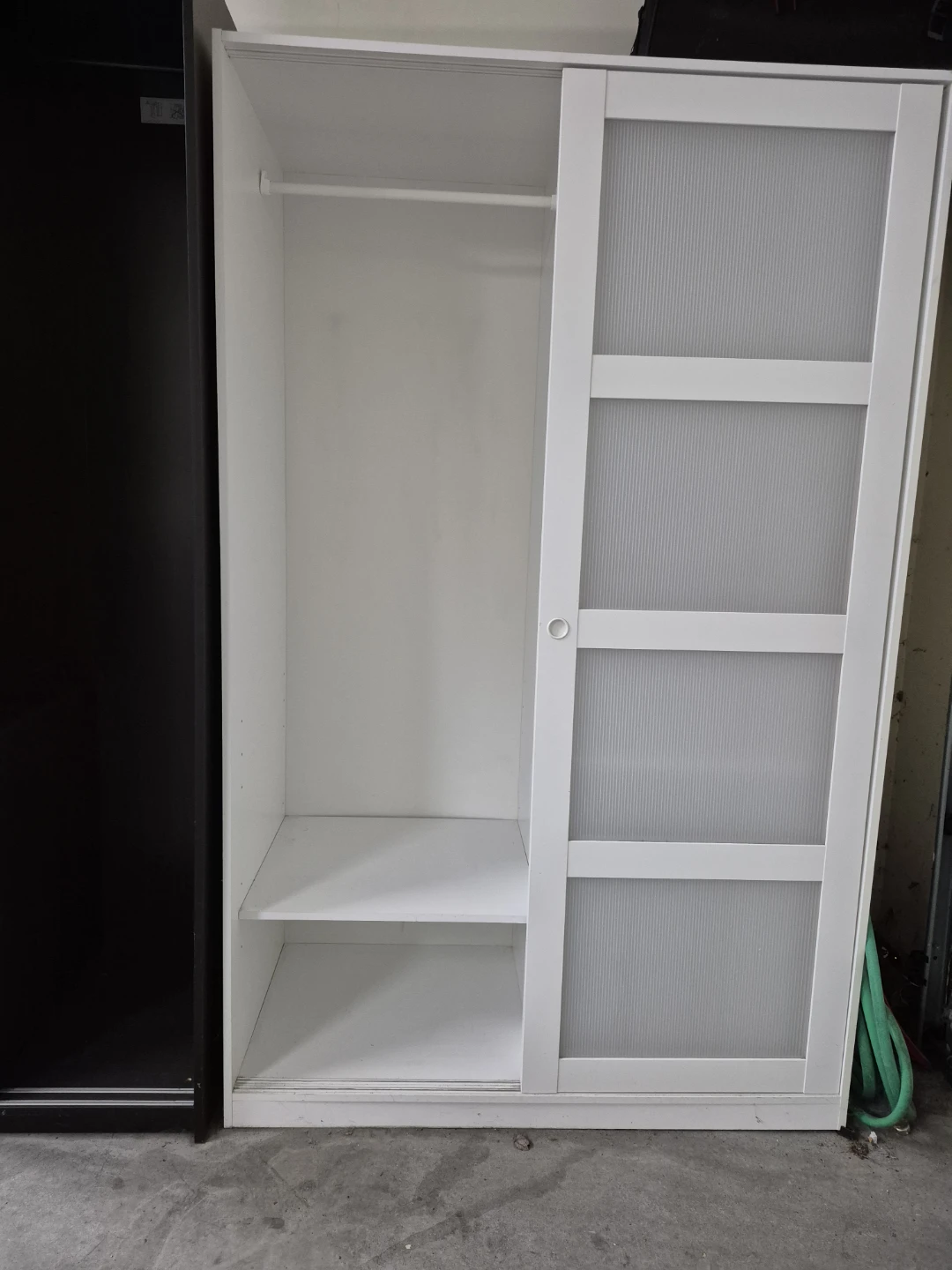 Wardrobe with Sliding Doors - photo 3