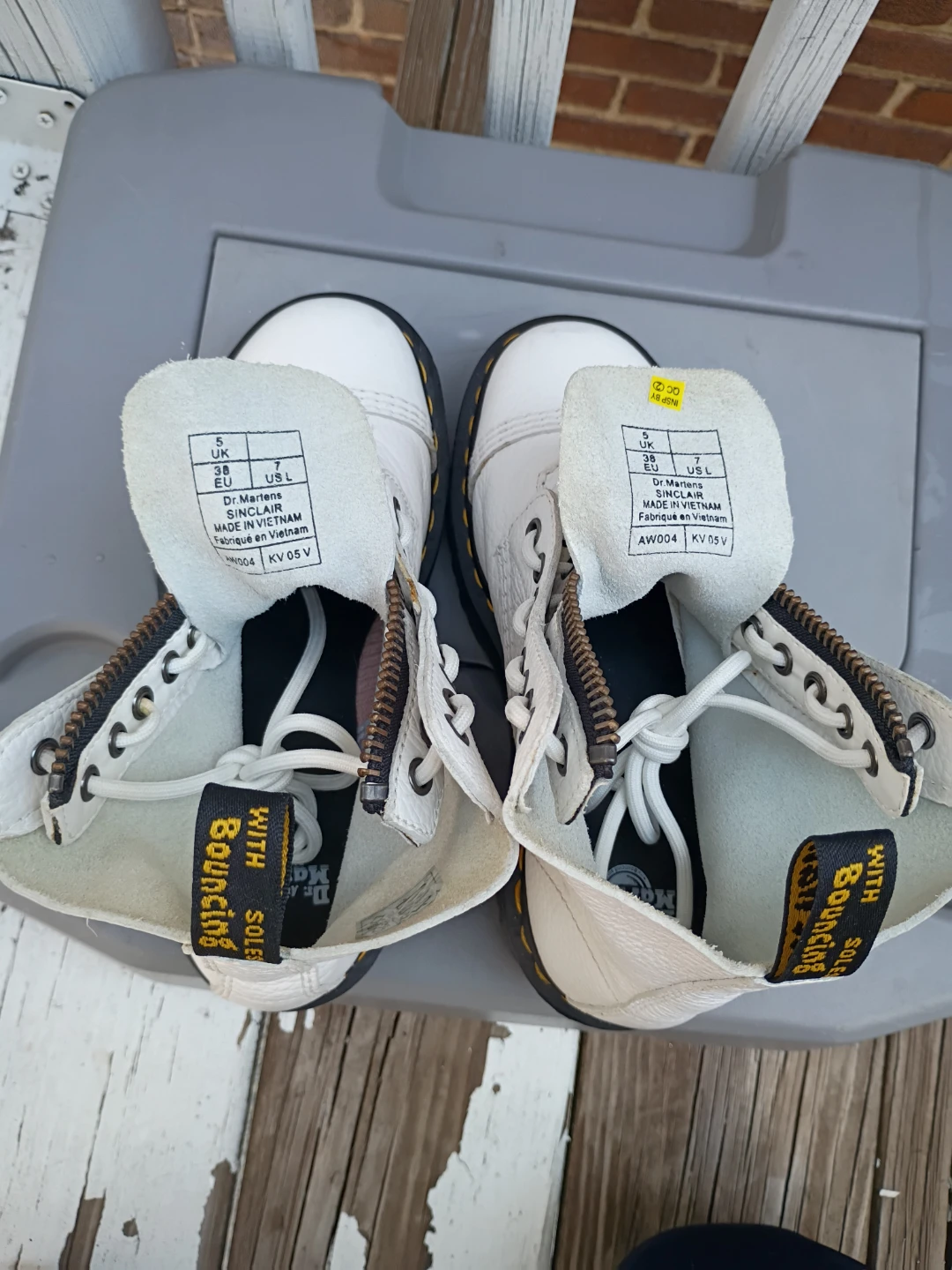 Dr. Martens Sinclair White Leather Platform Boots - photo 2