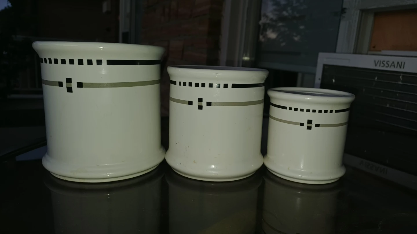 Set of 3 Ceramic Storage Canisters - photo 3