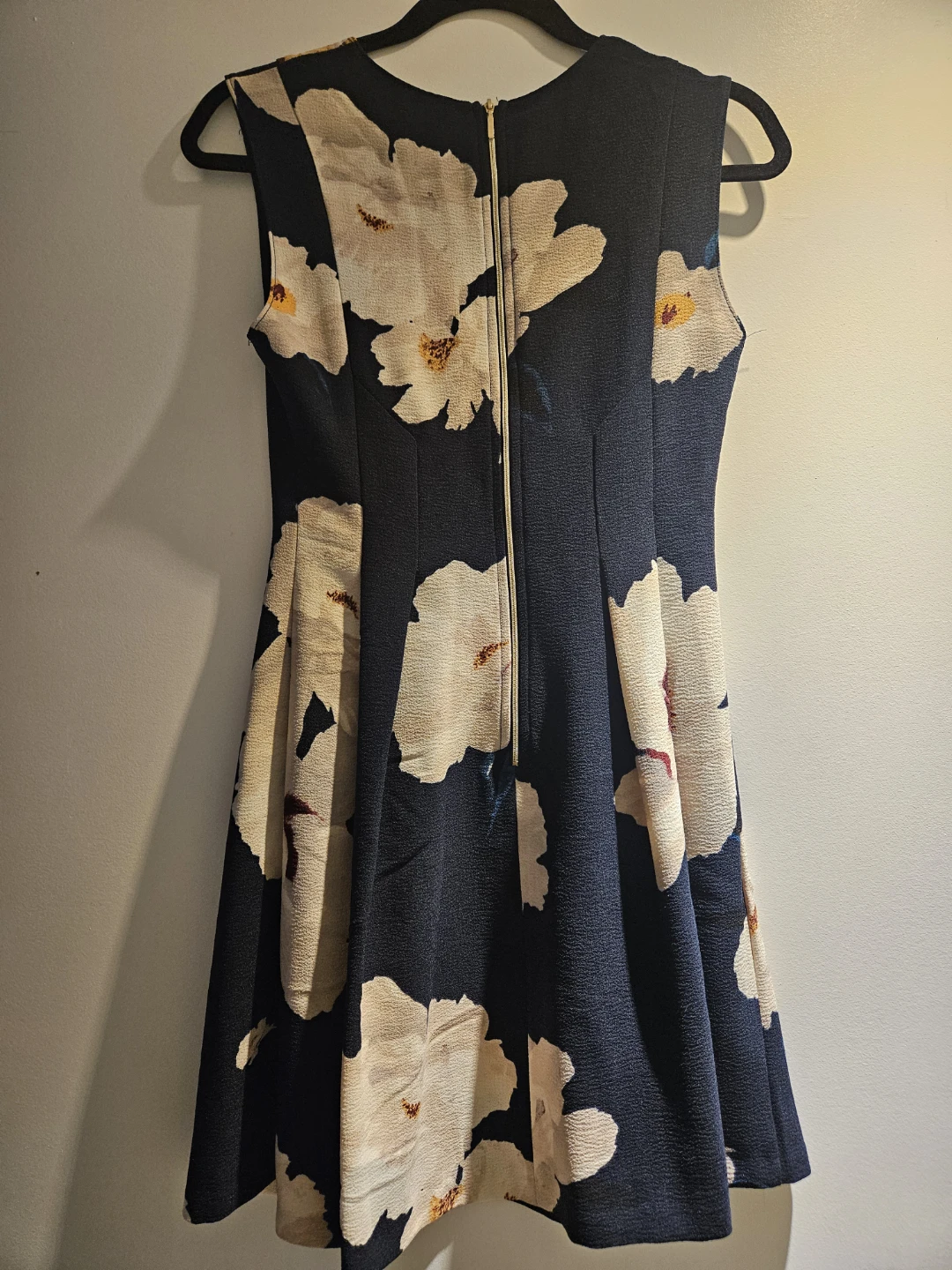 Dynamite Sleeveless Floral Dress - photo 2