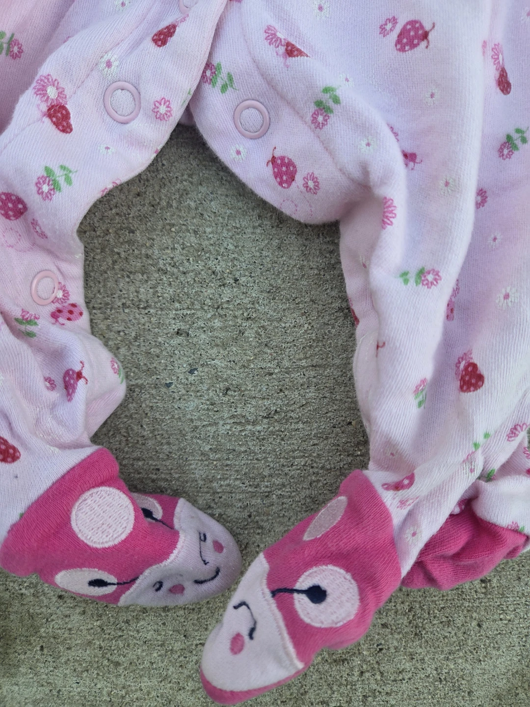 Carter's Baby Girl Footie Pajamas Size 3M - photo 3