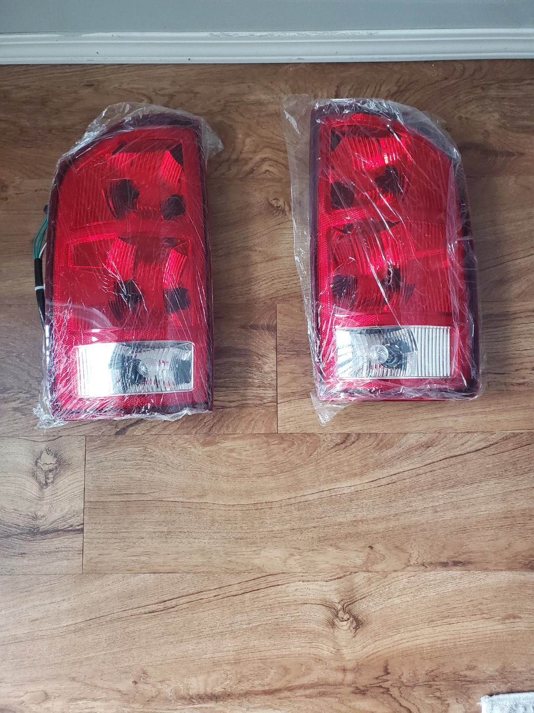 Dodge Ram 1500 2500 3500 Tail Lights (2002-2006) - photo 4
