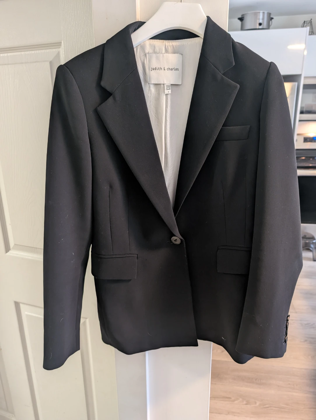 Judith & Charles Black Blazer Size 6