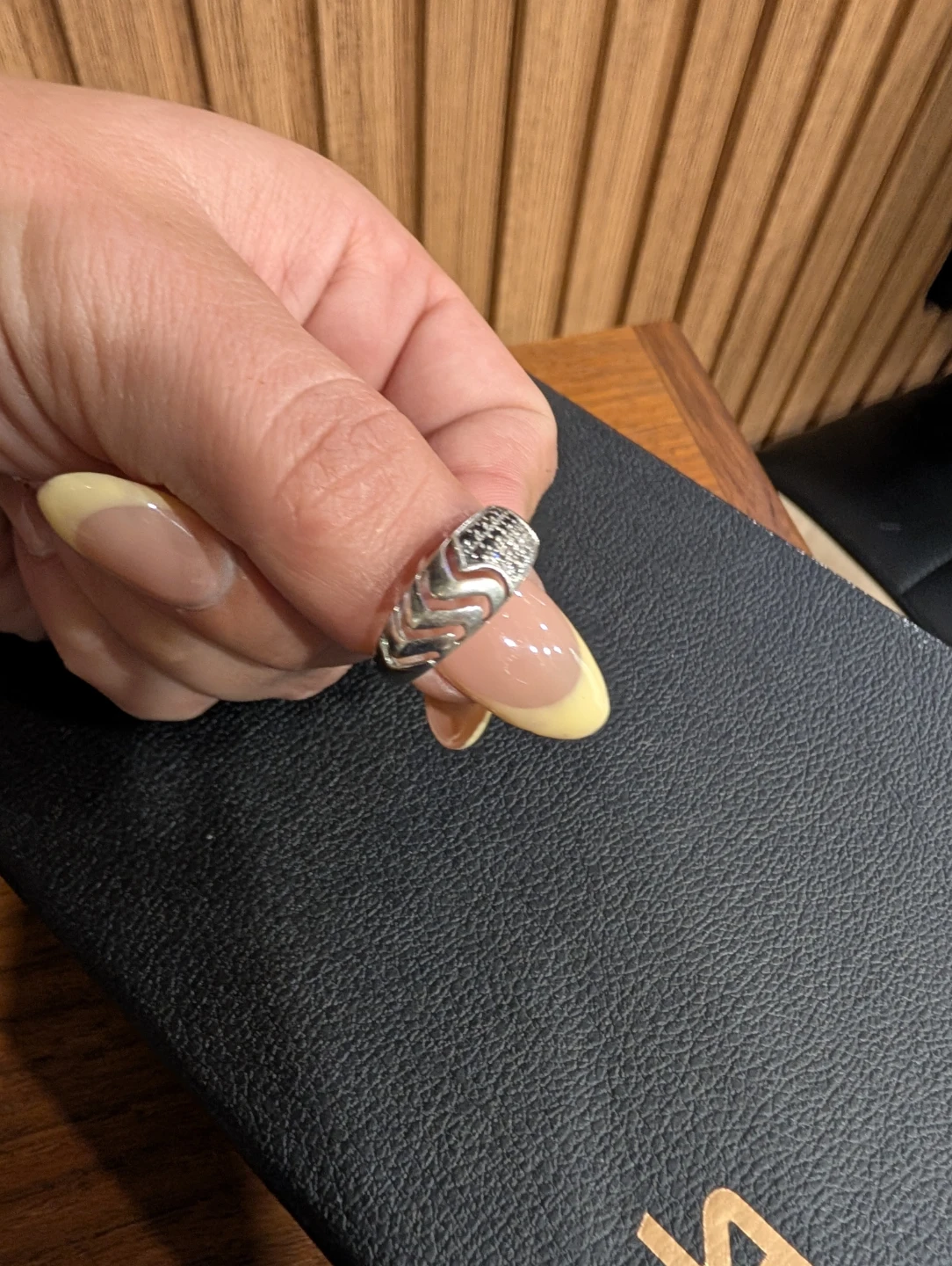 Silver-Tone Ring with Black and Clear Stones - photo 3