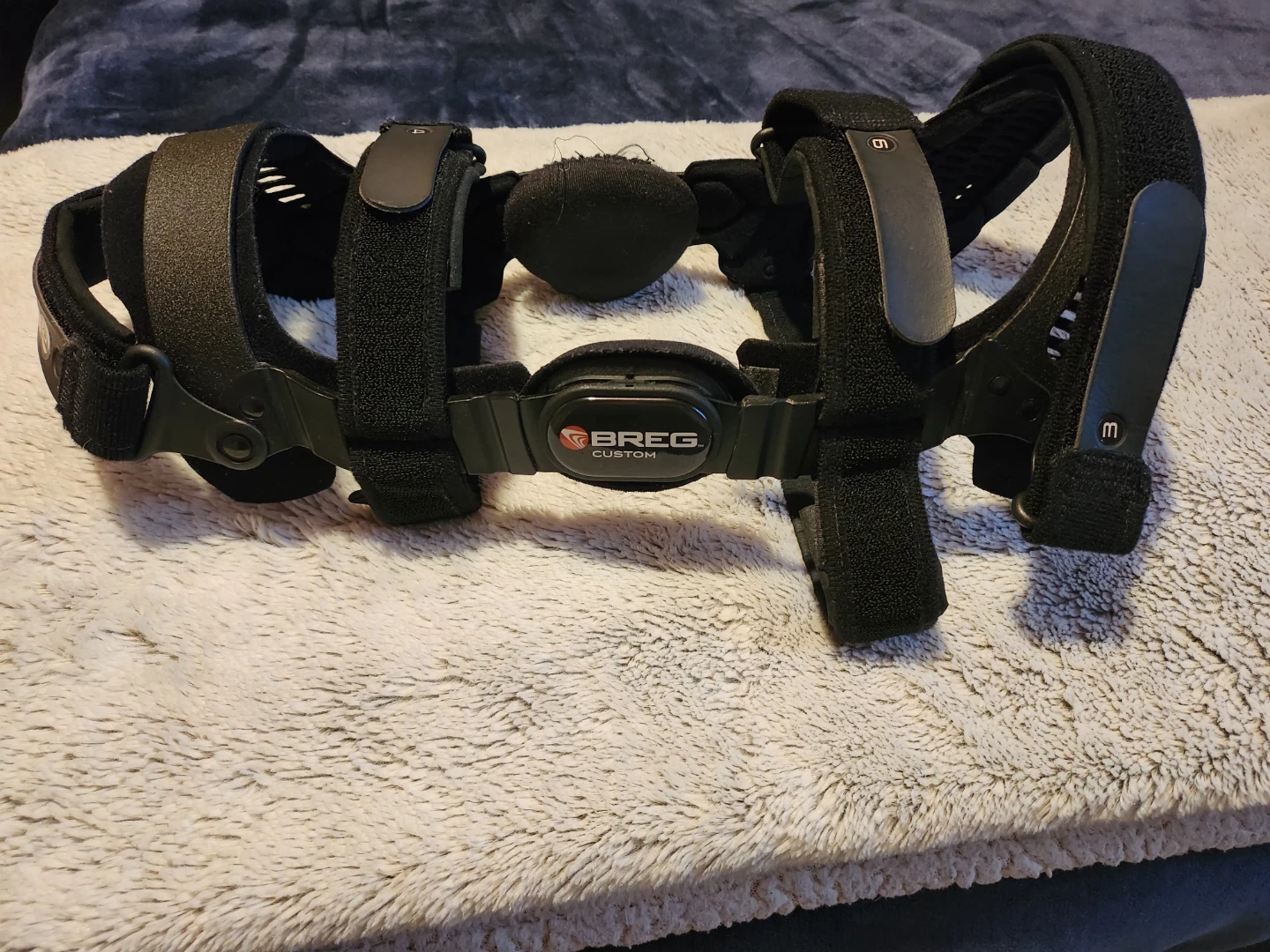 Breg Custom Knee Brace - photo 4