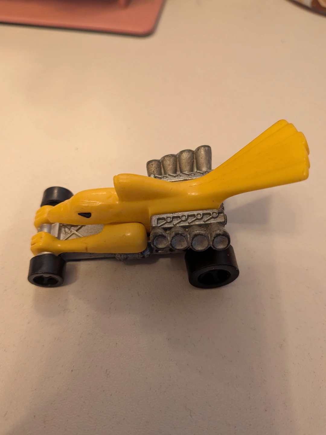 Hot Wheels Sharkruiser Toy Car