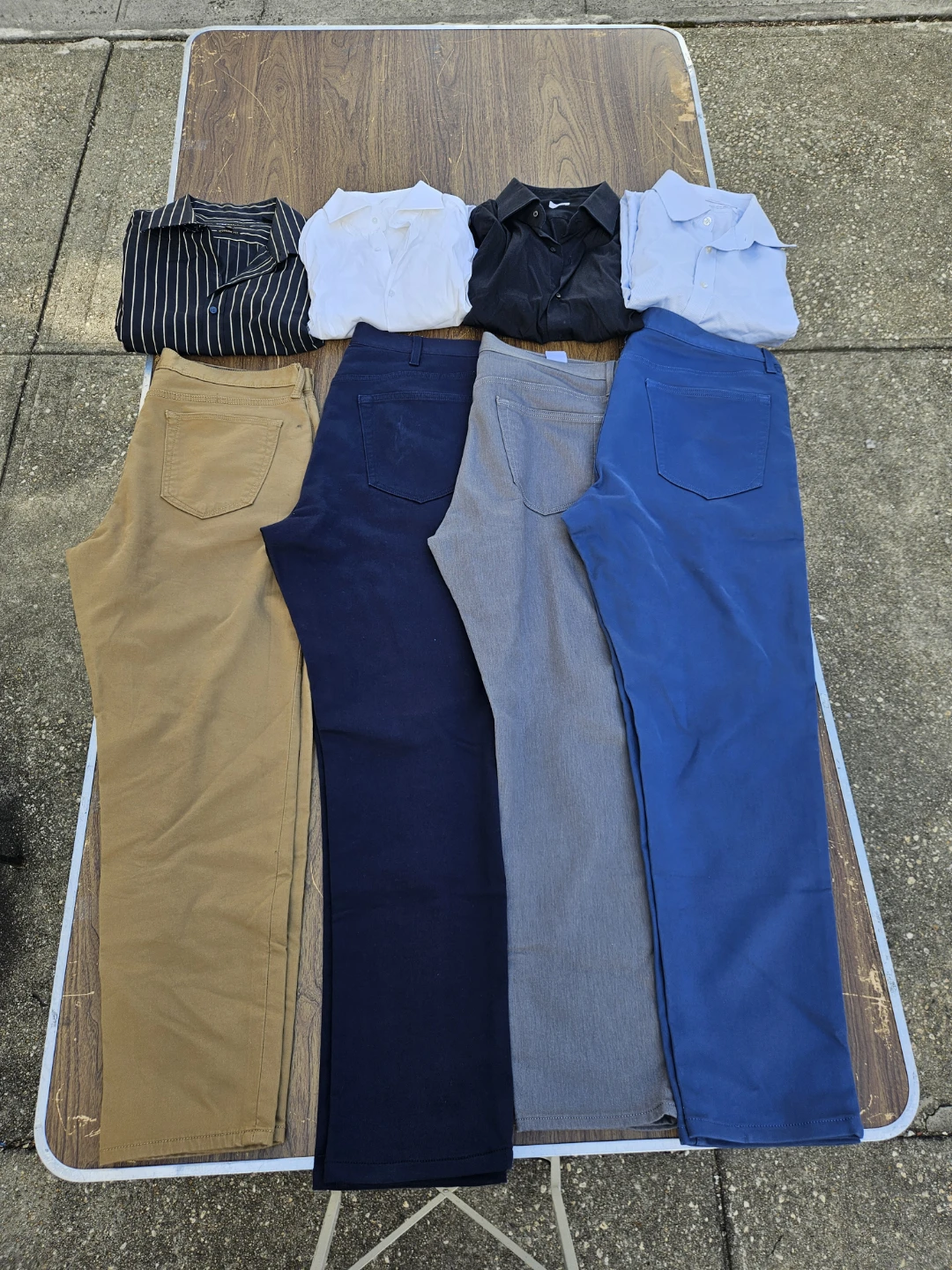 4 banana republic pants size 35 and 36 and 4 shirts xlarge