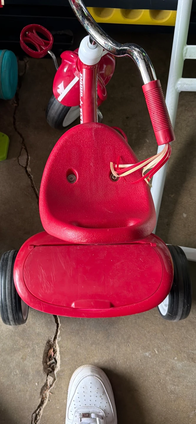 Radio Flyer Red Tricycle