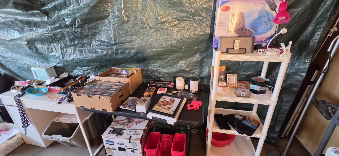 Multifamily garage sales - photo 5