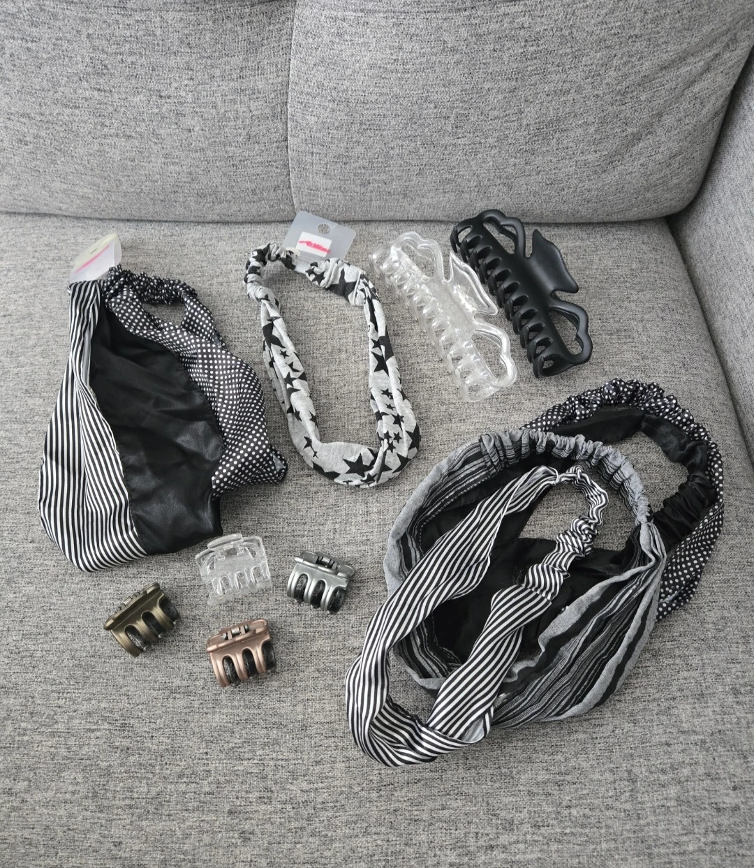 Hair Accessories (fabric headbands & claw clips) - photo 2
