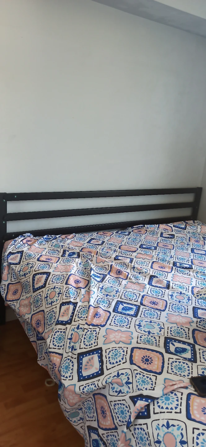 Full size bed - photo 2