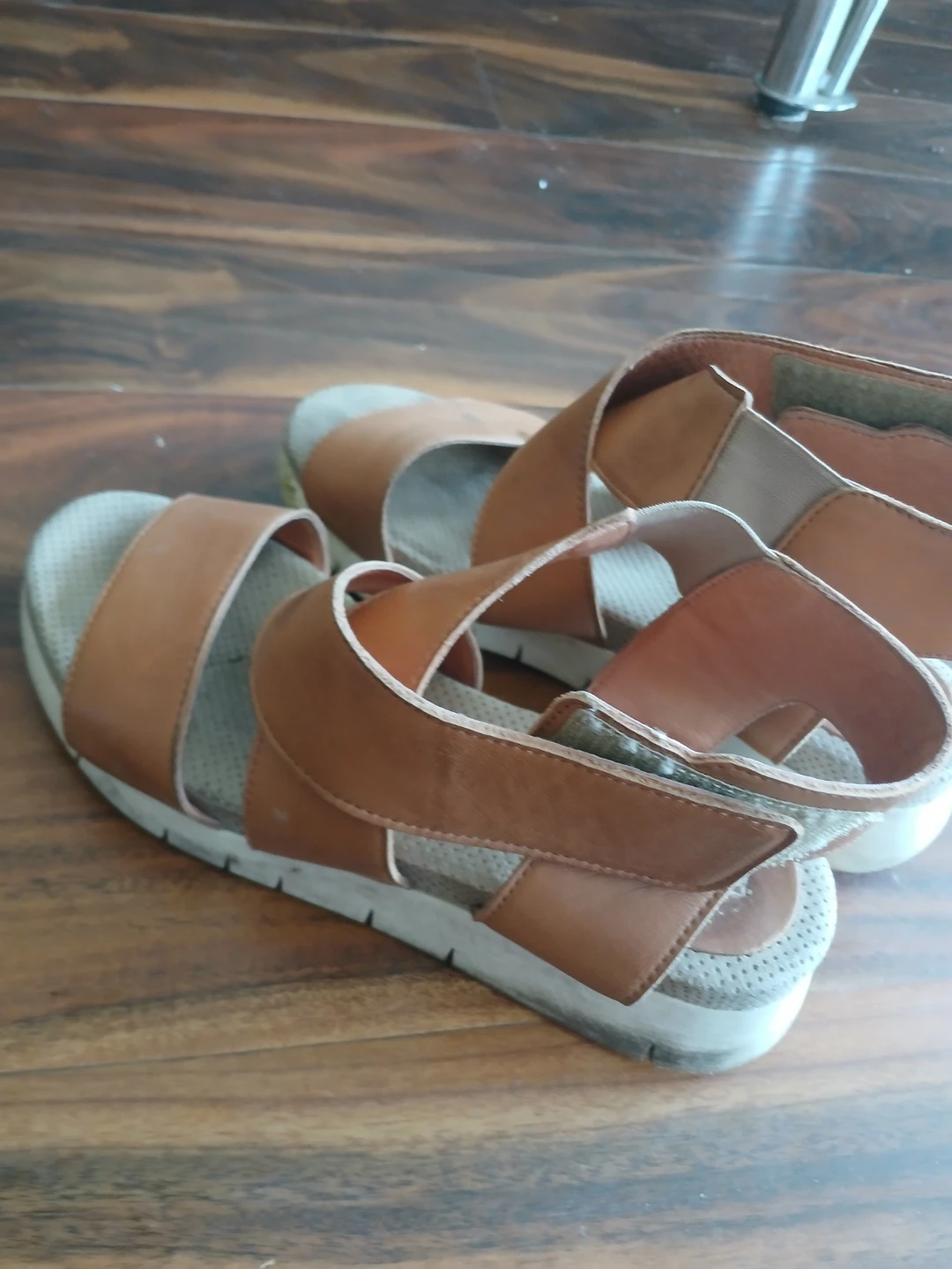 Bos. & Co. Tan Leather Sandals