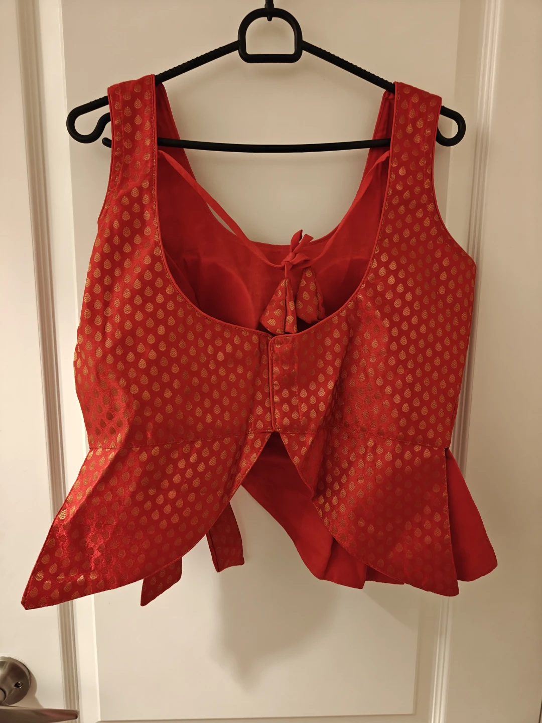 Women's Sleeveless Blouse - Gold - photo 3