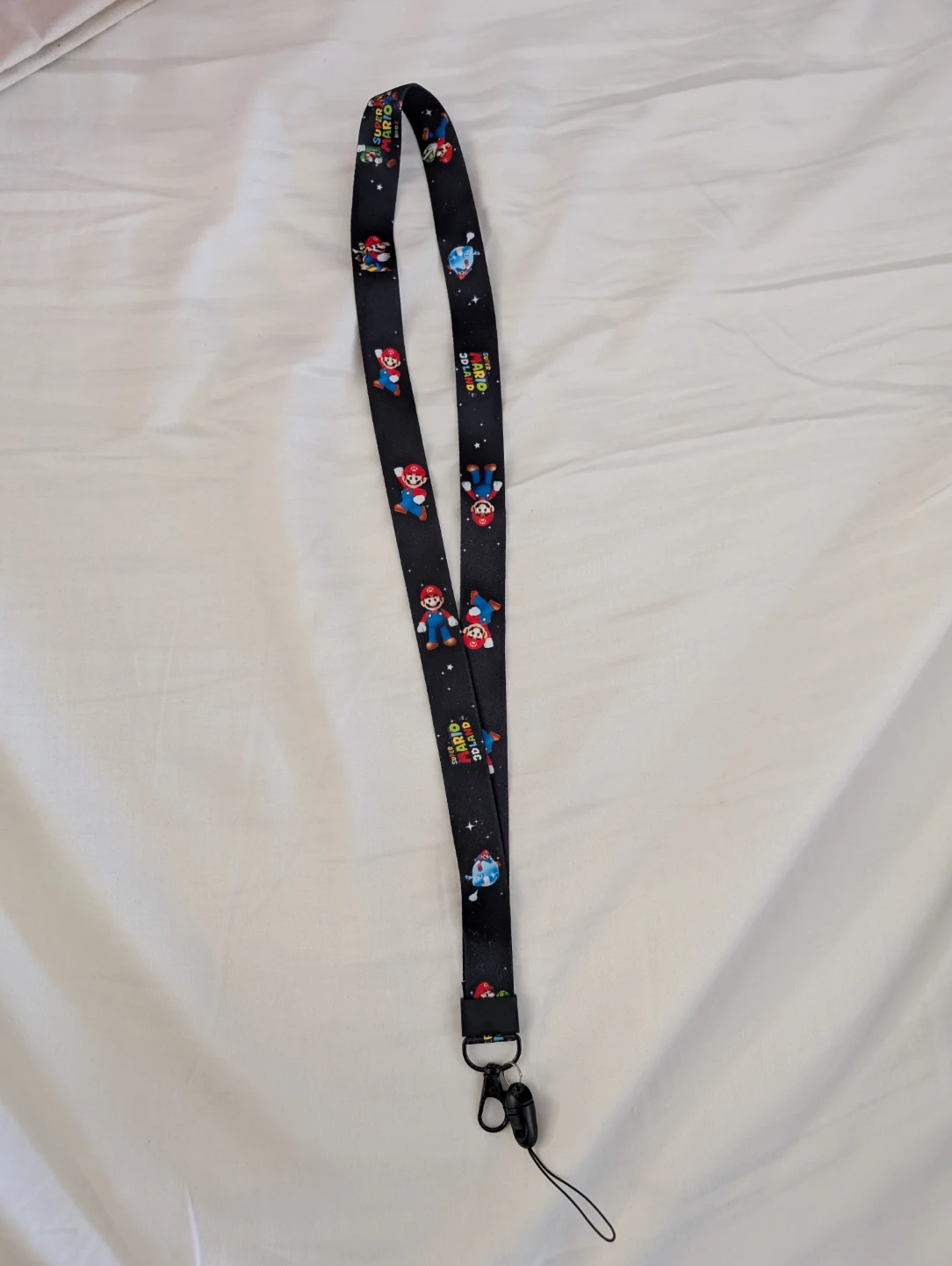 Brand New Super Mario Nintendo Lanyard School Work to hook cards