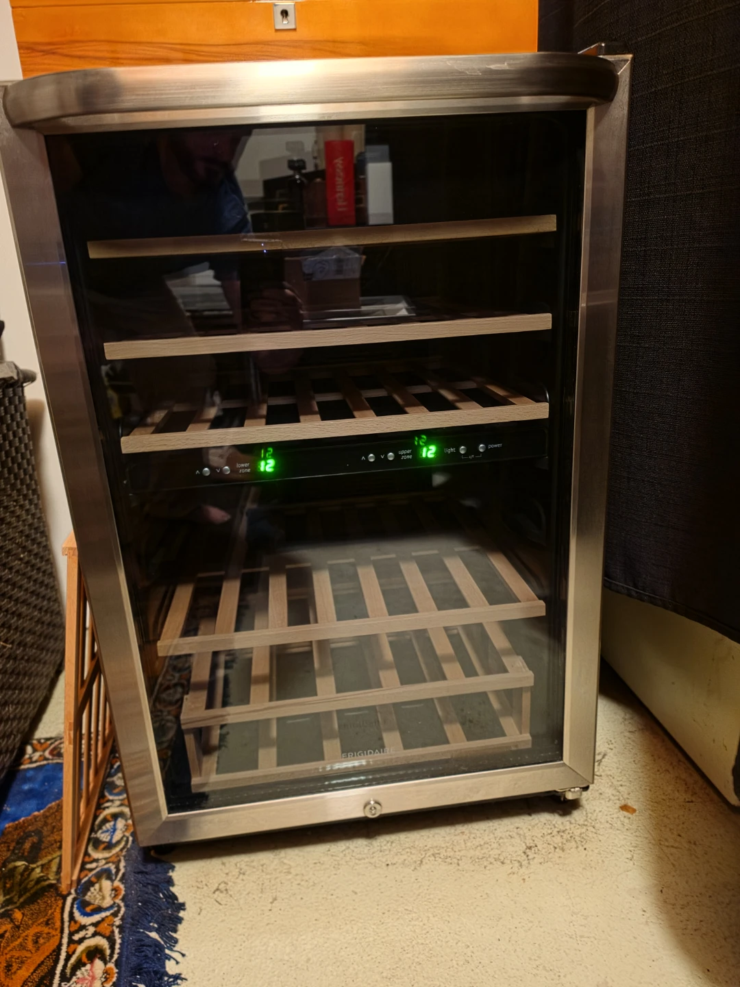 Wine fridge - photo 4