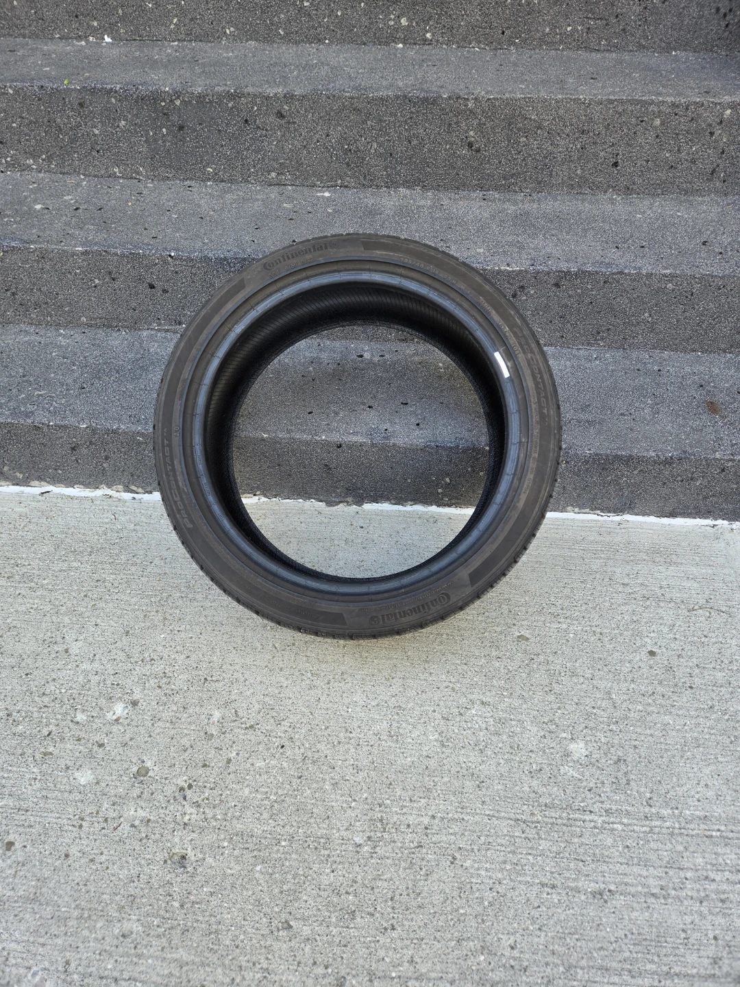 Continental ProContact TX 225/40 R18 Tire - photo 3