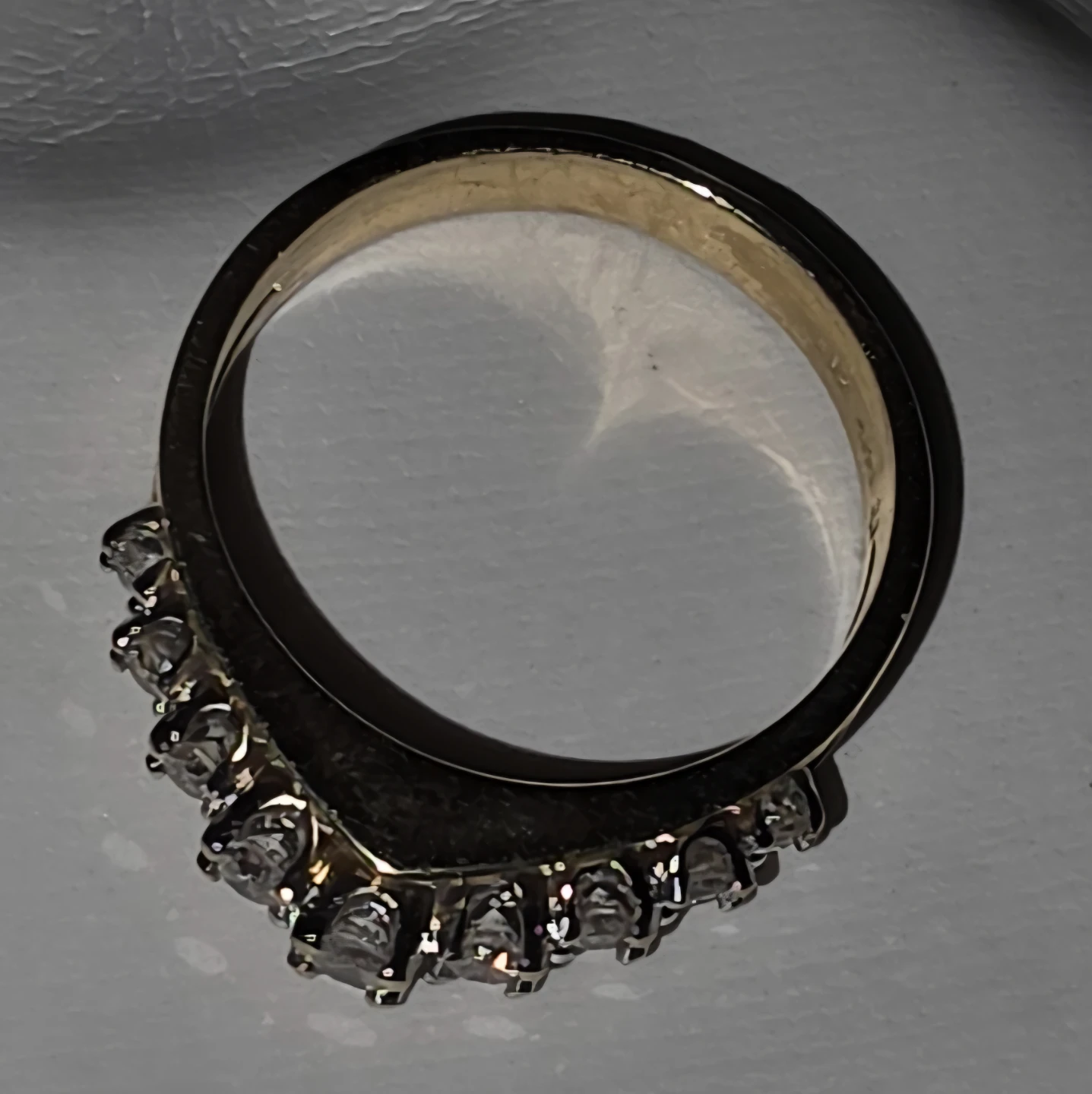 Gold ring with diamonds - photo 2