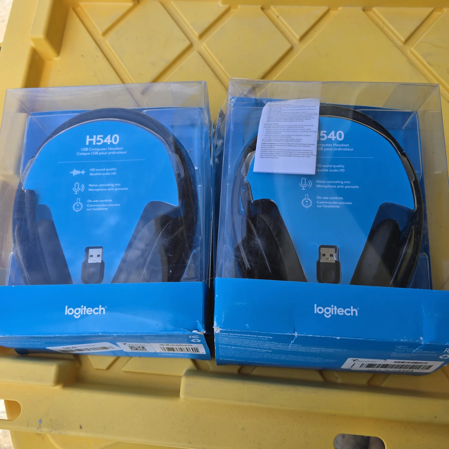 New Logitech H540 USB Computer Headsets