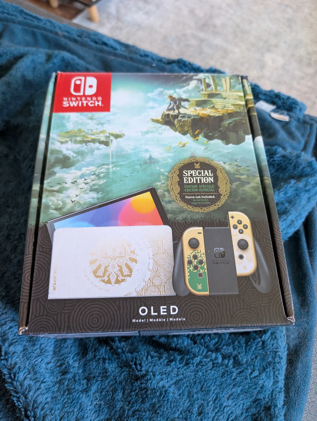 Nintendo Switch OLED The Legend of Zelda Special Edition