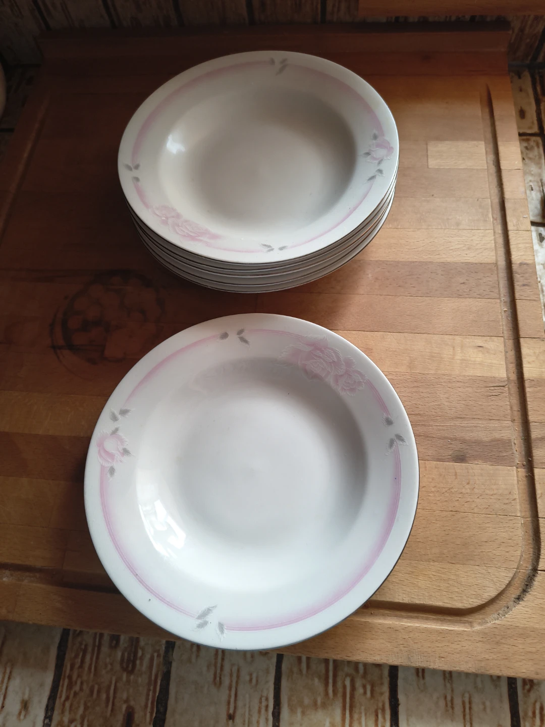 Set of 6 Fine Porcelain Floral Soup Bowls - photo 2