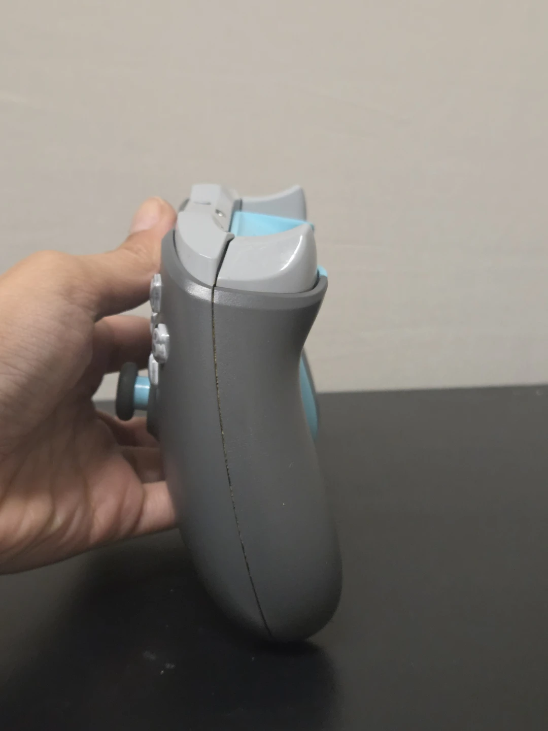 Xbox Wireless Controller Grey/Blue - photo 4