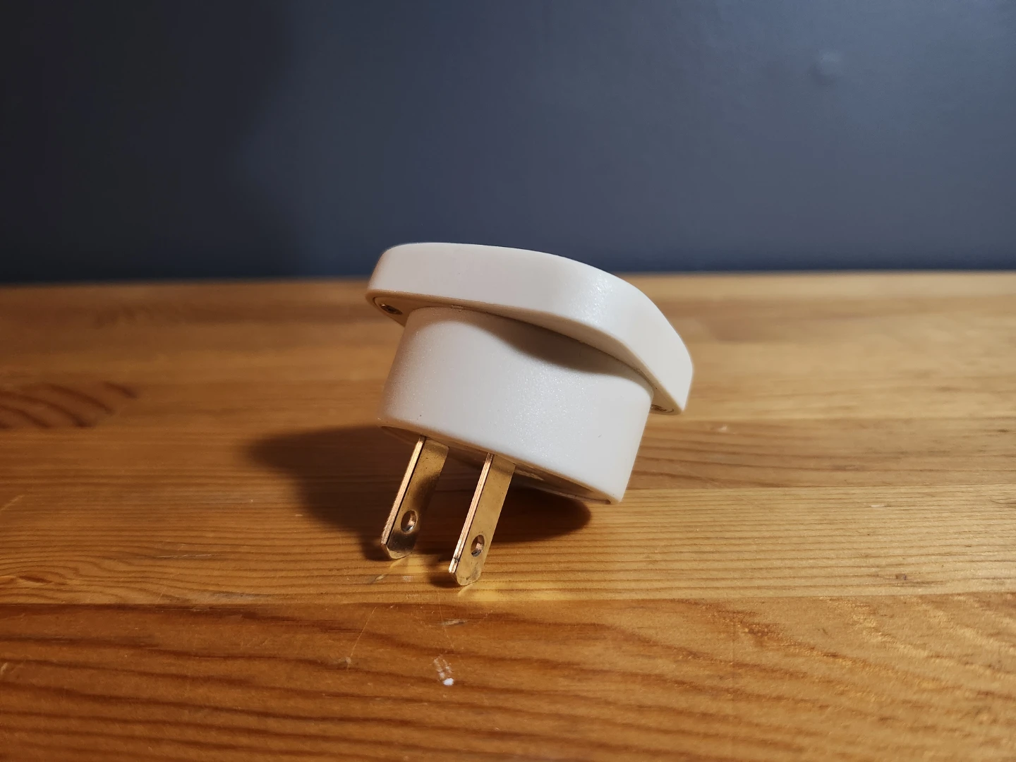 Universal Travel Adapter Plug (US) Standard - photo 2