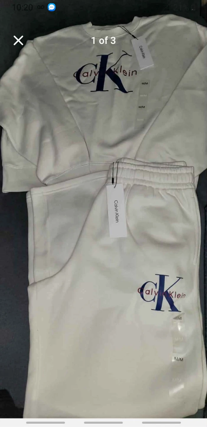 Calvin Klein Sweatshirt and Jogger Set size M