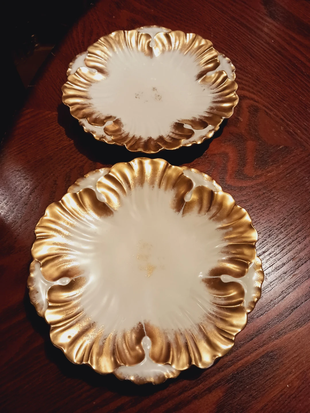 Set of 2 Limoges France Gilded Porcelain Plates - photo 2