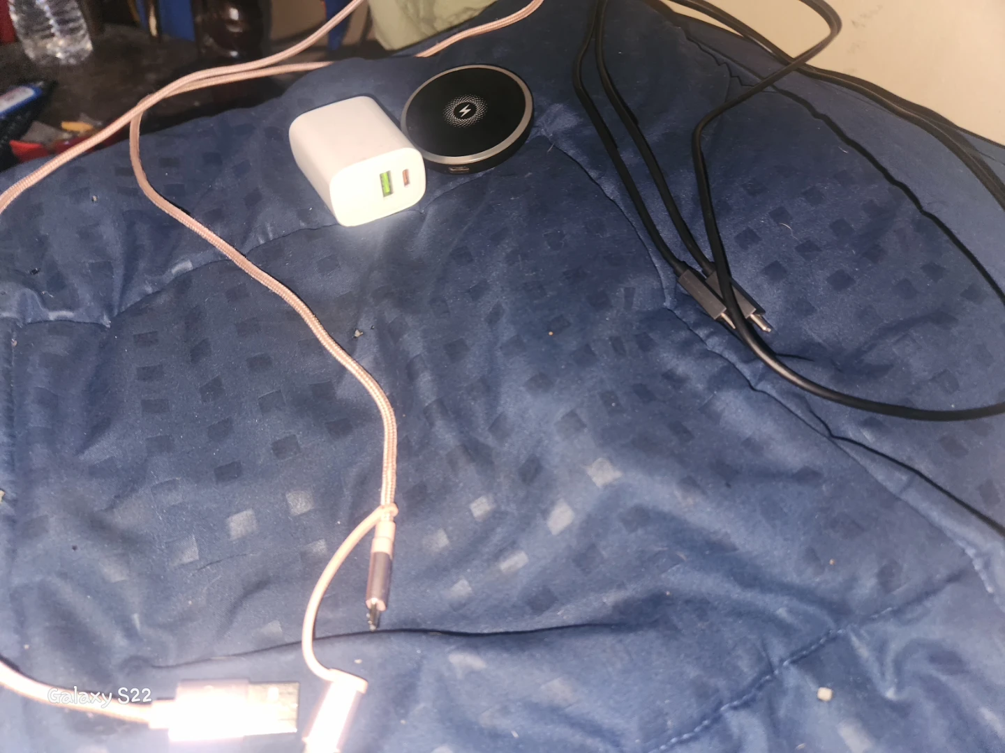 Wireless Charging Pad with Power Adapter - photo 3