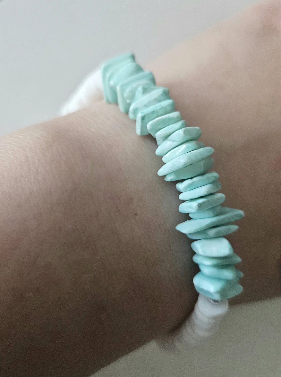 White & mint shell bracelet 🏈 - photo 3
