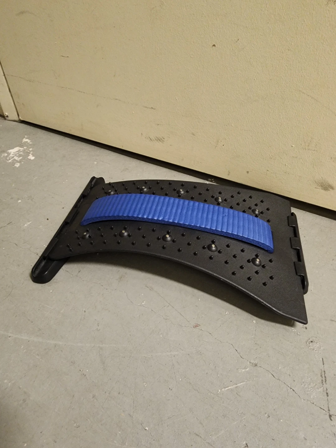 Back Stretcher Lumbar Support - photo 2