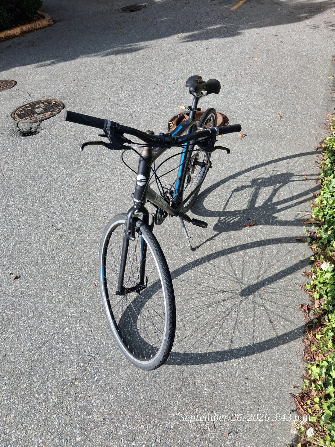 Giant Escape 2 Hybrid Bike - photo 5