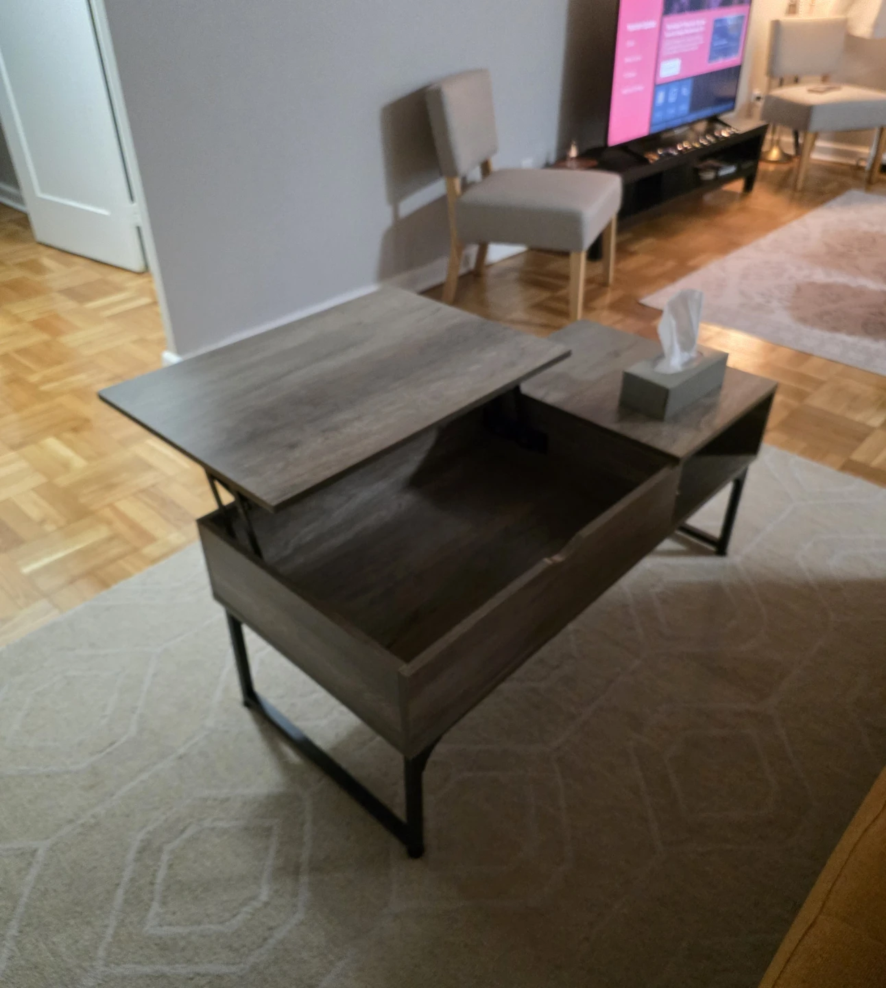 Lift-Top Coffee Table