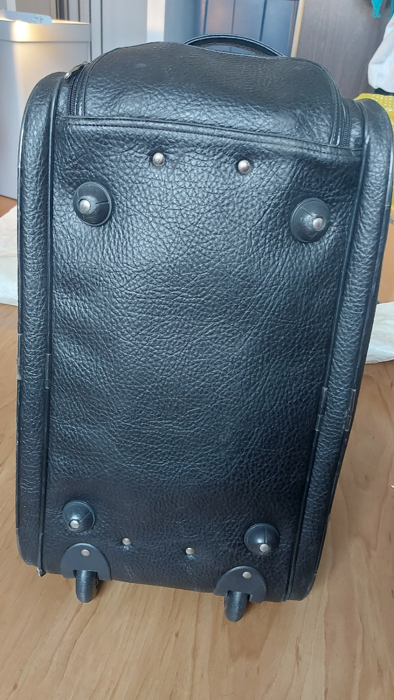 Binusi Black Leather Travel Bag with Wheels - photo 4