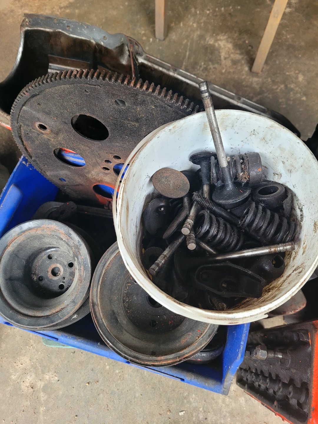Chev 283 Small Block Engine Parts - photo 3