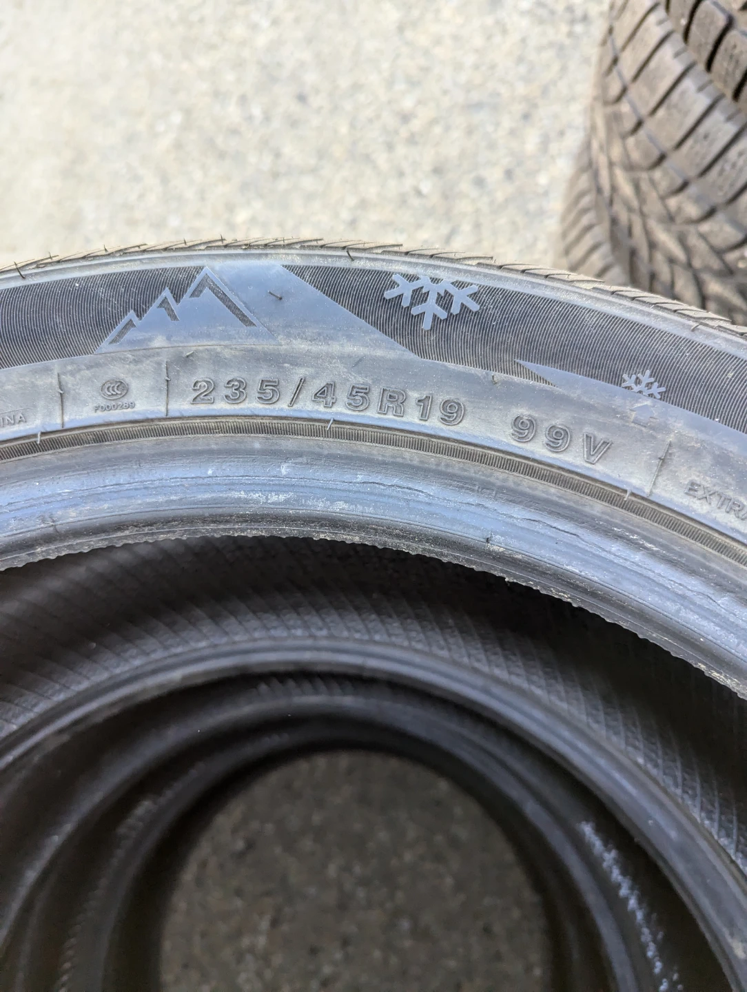 235/45R19  Imperial Snowdragon UHP Winter Tires - photo 4