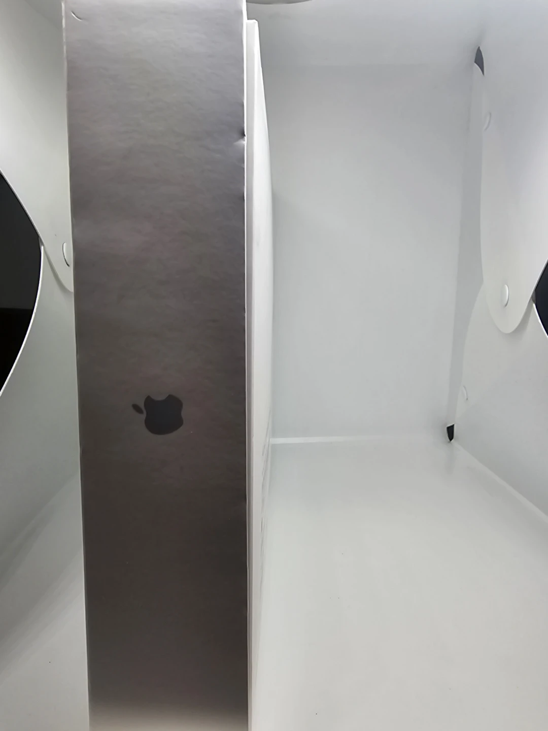 Apple 15-inch MacBook Air Box - photo 2