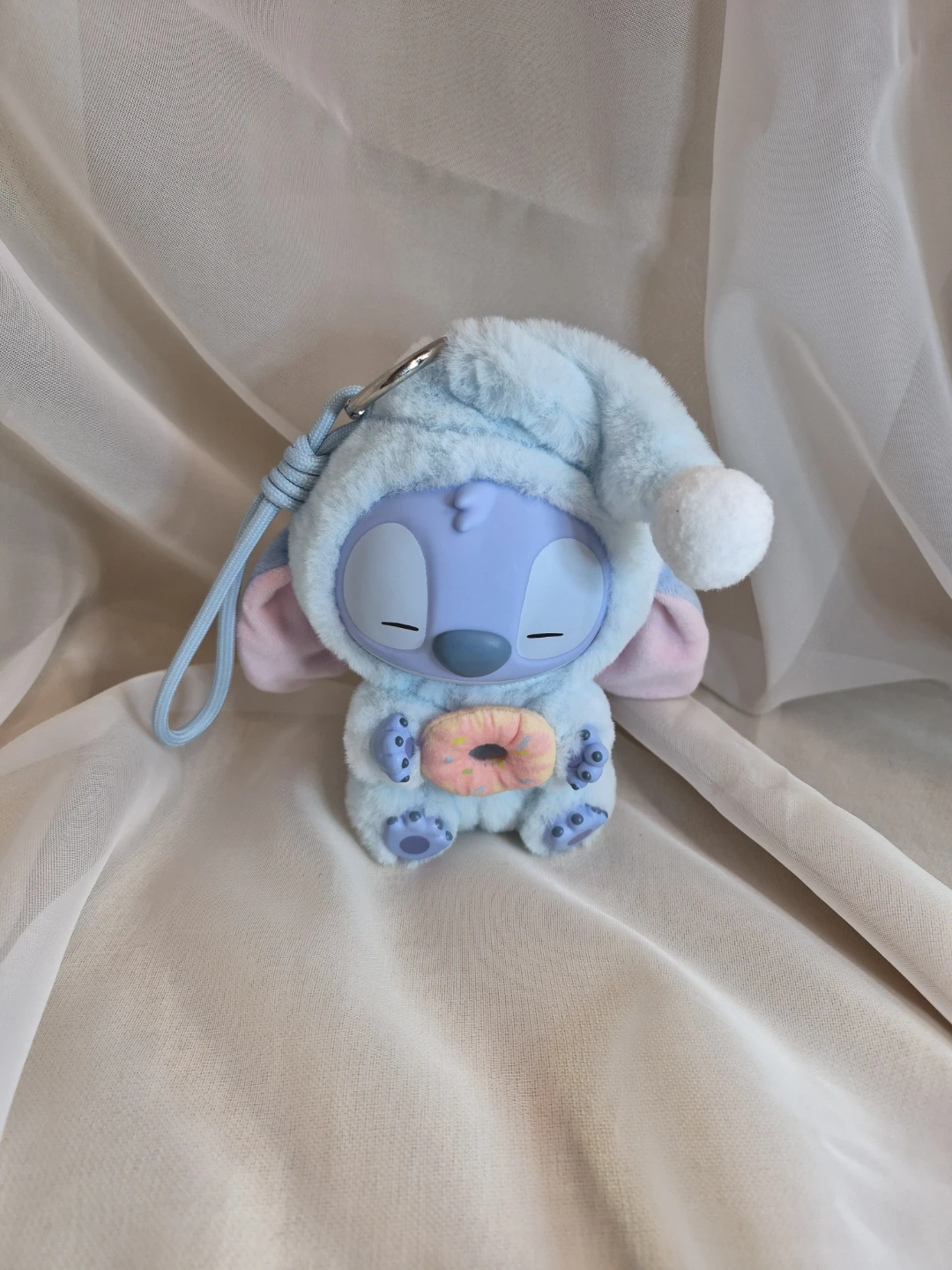 So Cute Disney Stitch Eat Doughnut Before Bed Plush Kepchain - photo 2