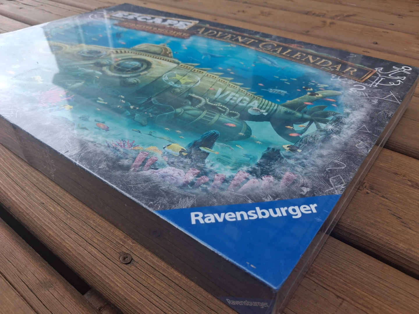 Ravensburger Escape The Sunken Submarine Advent Calendar - photo 2