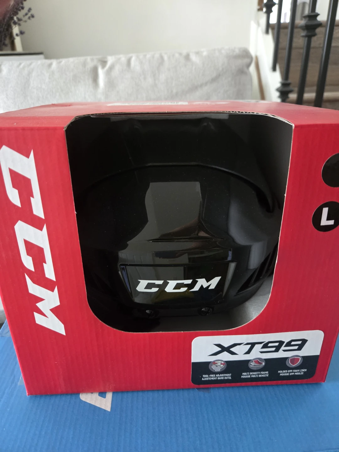 Kids Hockey helmet (L size)