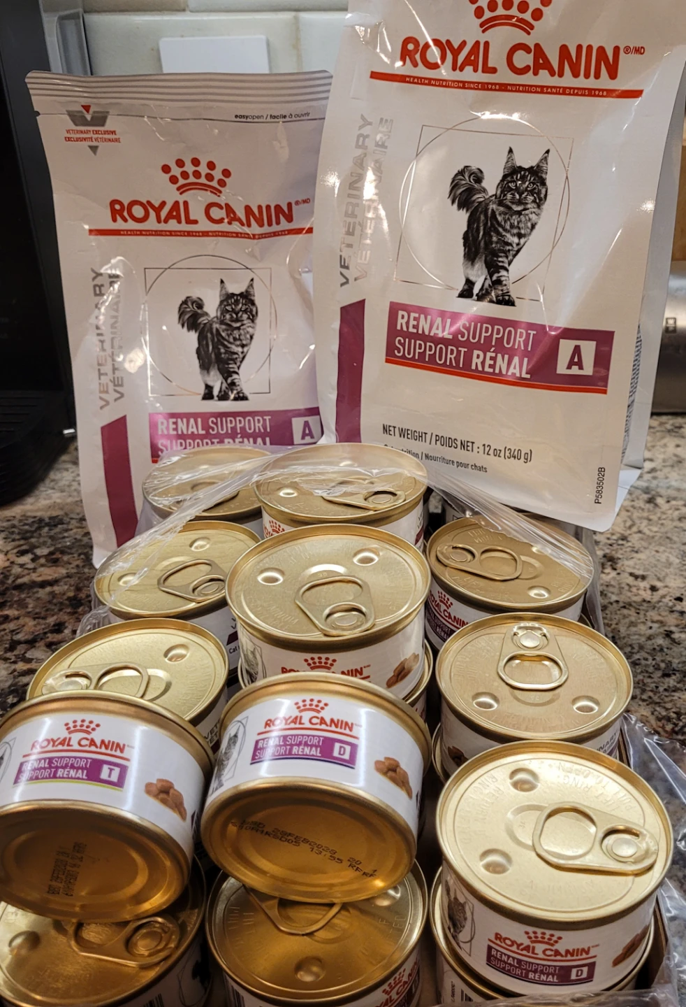 Royal Canin Veterinary Renal Support Canned & Dry Cat Food